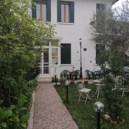 Holiday home Casa Bianca